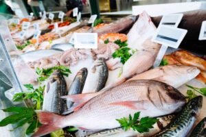 Exploring Dubai’s Wholesale Fish Markets Where Restaurants Buy Fresh Seafood