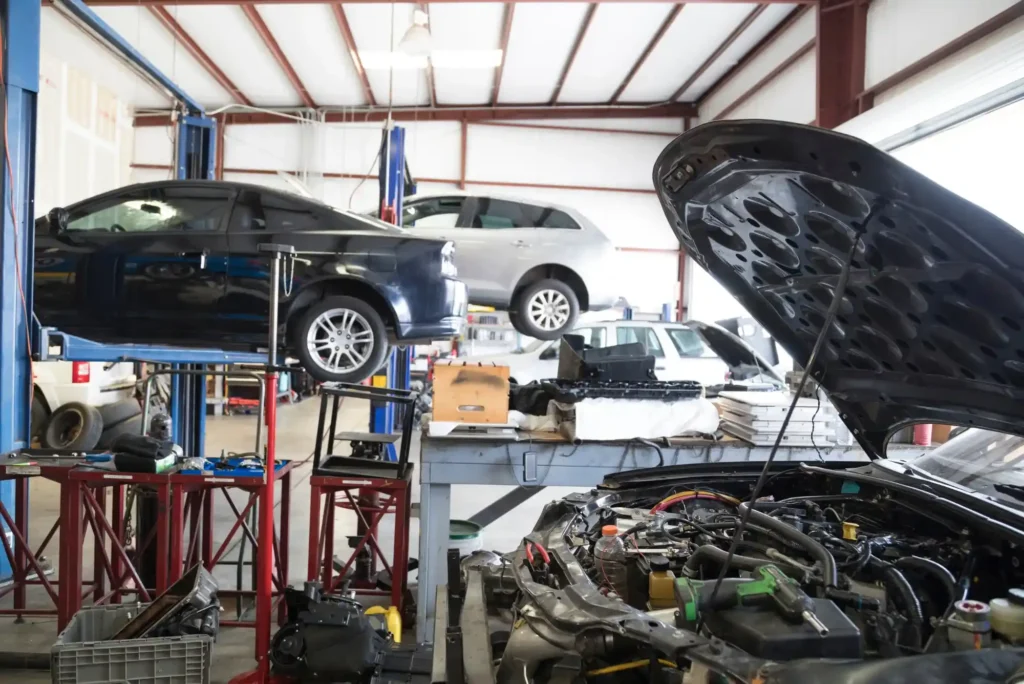 Choose the Best Garage Near Me in Dubai