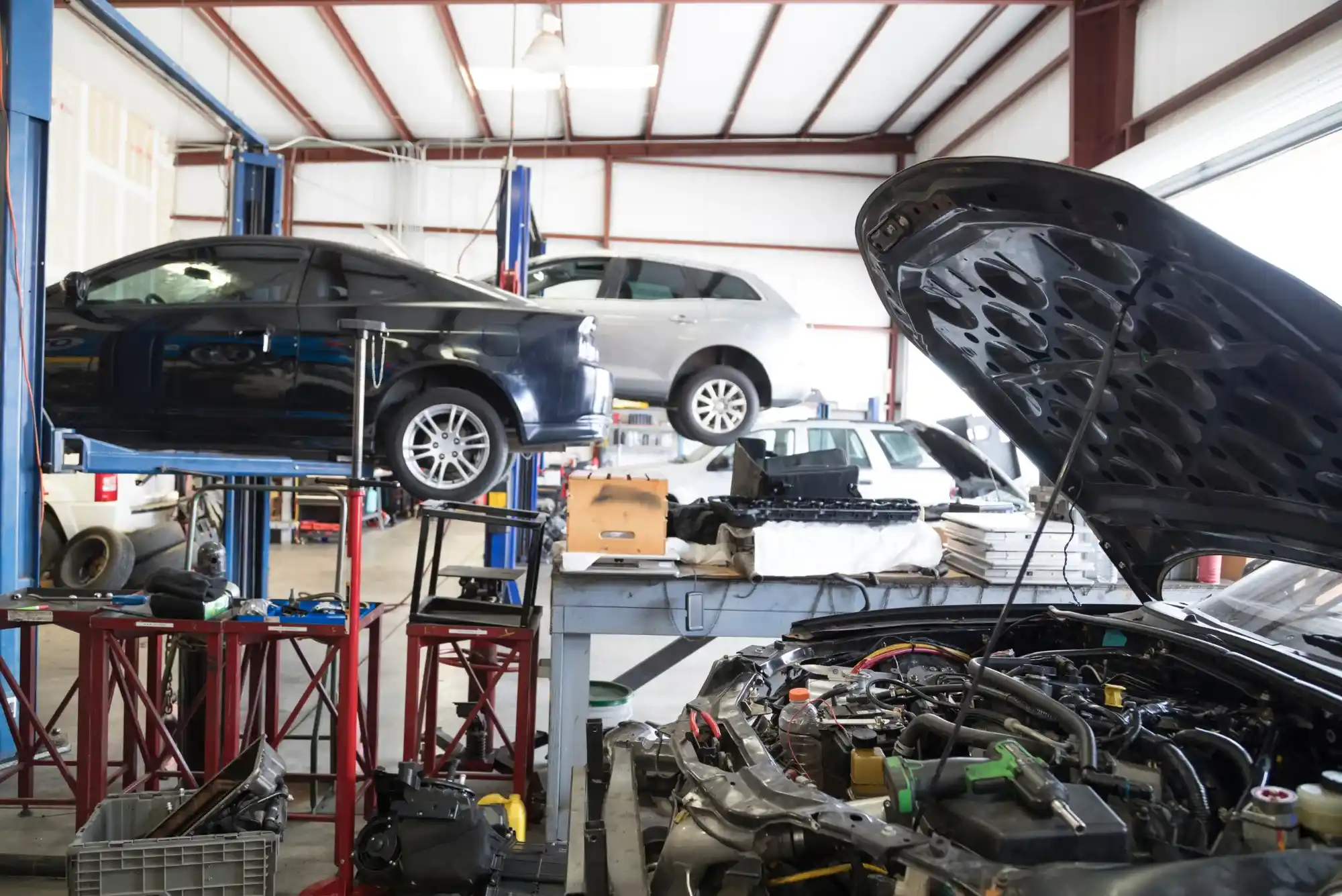 Choose the Best Garage Near Me in Dubai